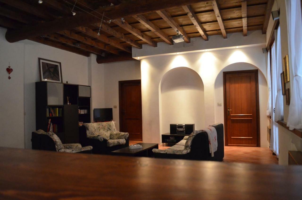 Agriturismo Cipolli e Podò Corte Carlini Mântua Exterior foto