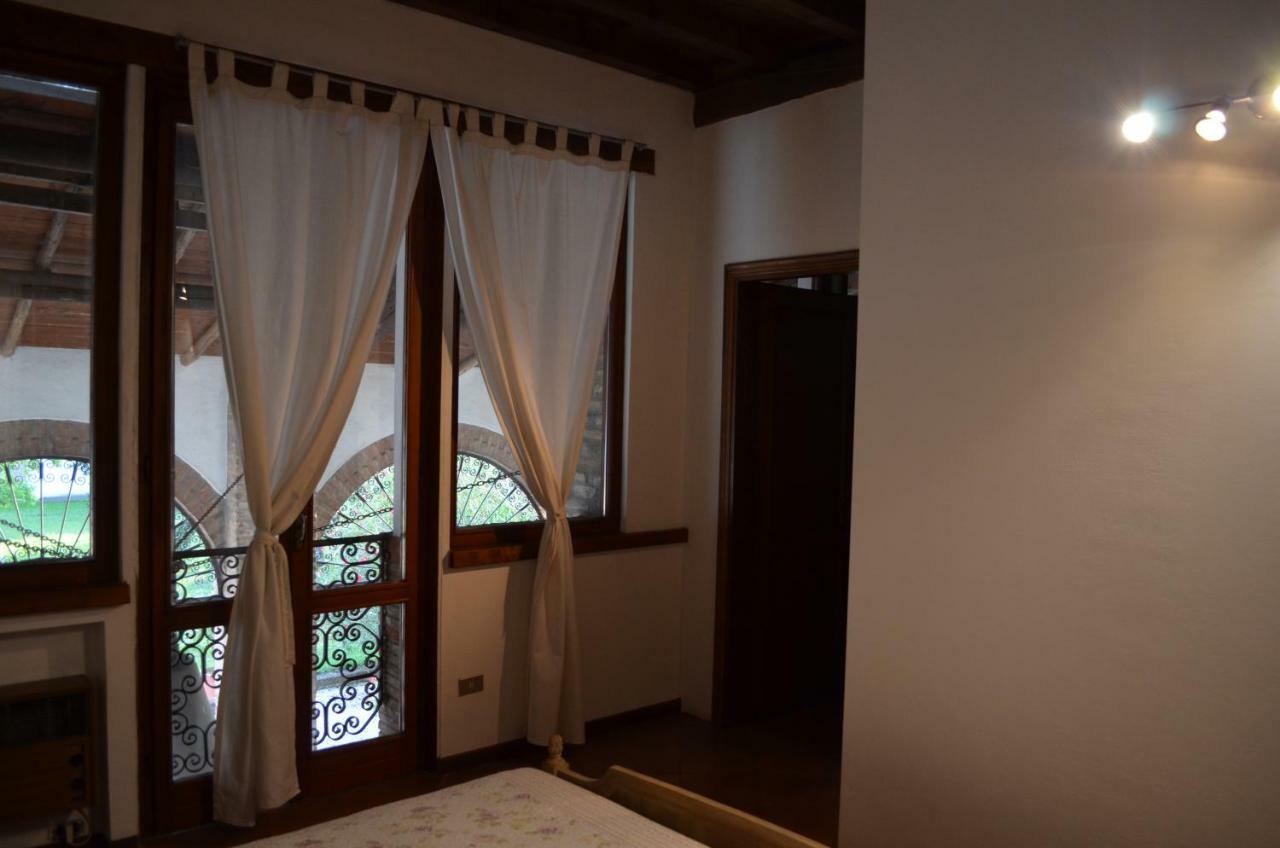 Agriturismo Cipolli e Podò Corte Carlini Mântua Exterior foto